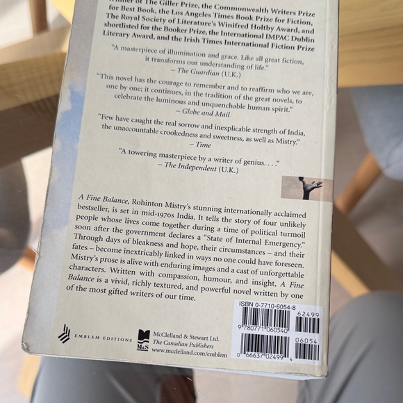Rohinton Mistry "A Fine Balance" Paperback - - Picture 4 of 6